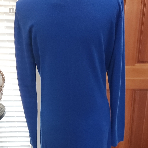 Neiman Marcus Blue Long Sleeve Embellished Tunic - Picture 5 of 13
